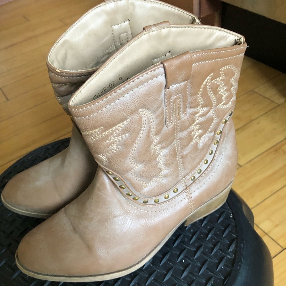 Bamboo Woman Style Cowboy Boots Size (6)